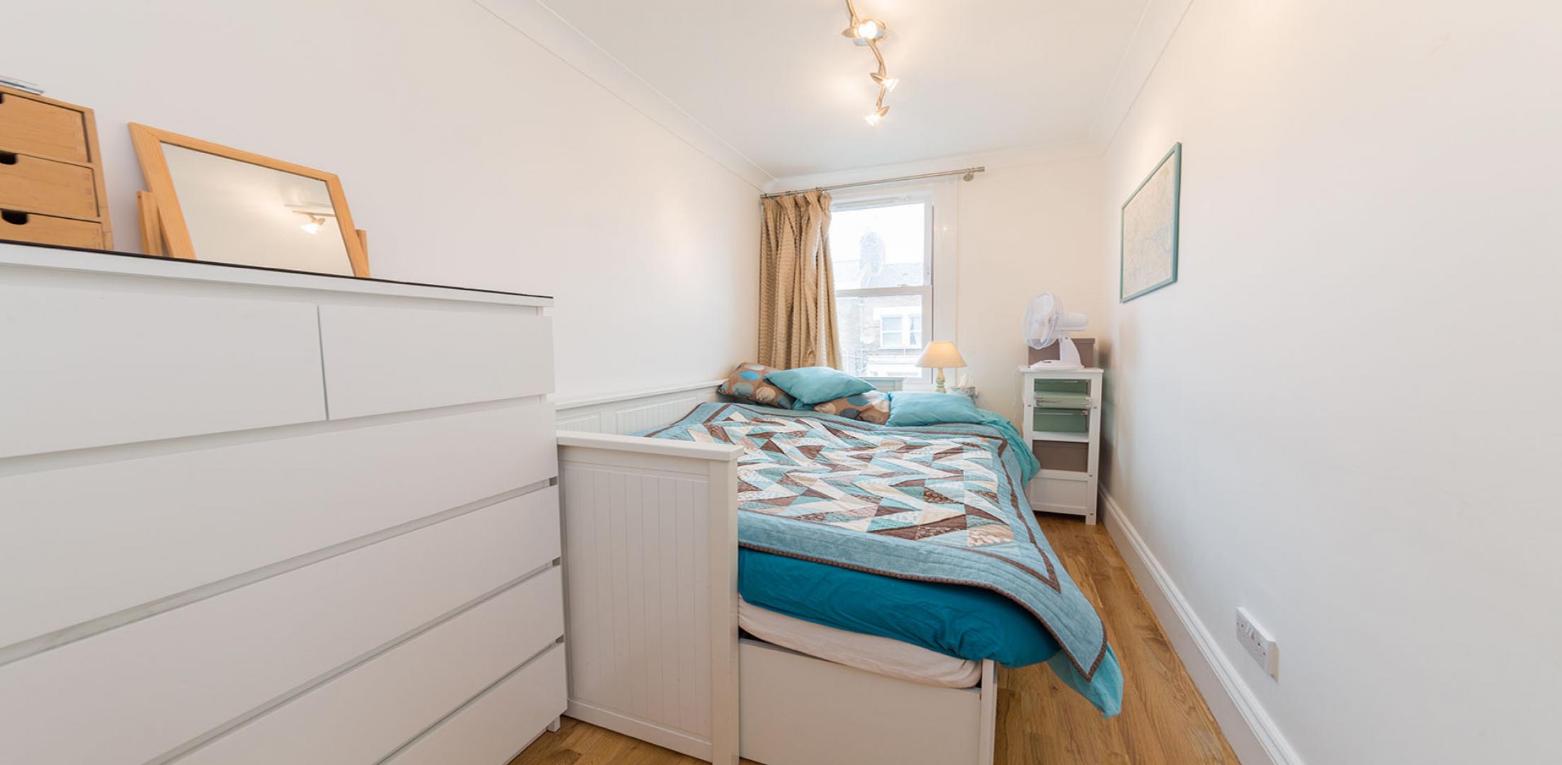 			PRIVATE ROOF TERRACE, 2 Bedroom, 1 bath, 1 reception Flat			 Gascony Avenue, WEST HAMPSTEAD